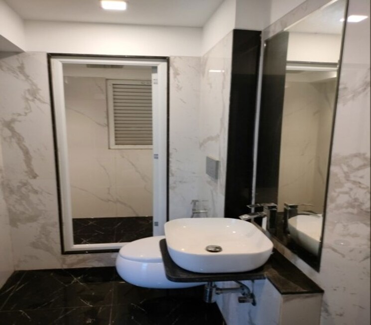 Bathroom, ruparel-ariana 3 Bedroom 1500 Sq.Ft. Apartment In Parel Mumbai 9905829