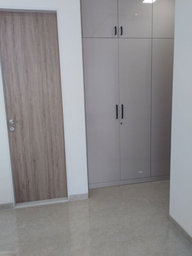 Room, dosti-eastern-bay-phase-1 2 Bedroom 672 Sq.Ft. Apartment In Wadala Mumbai 9905455