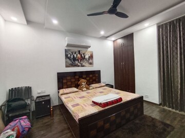 Bedroom in 3 BHK Builder Floor at SS Almeria, Sector 84 – for Sale