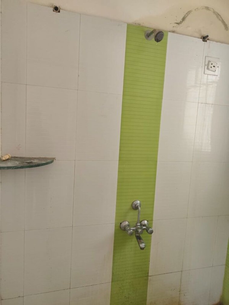 Bathroom, shivane 1 Bedroom 650 Sq.Ft. Apartment In Shivane Pune 9905836