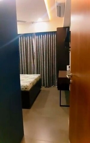 Bathroom in 3 BHK Apartment at Shapoorji Pallonji Vicinia, Powai – for Rent