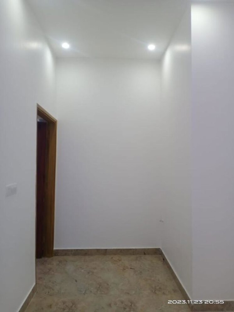 Room, yash-greens-apartments 3 Bedroom 1250 Sq.Ft. Apartment In Shimla Road Dehradun 9905857