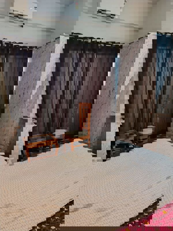 StudioApartment For Rent in Paramount Golfforeste