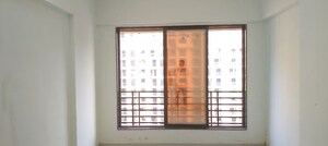 Room in 1 BHK Apartment at Realtech Heights, Golani Naka – for Rent