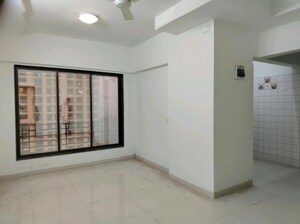 1 BHK Apartment For Rent in Realtech Heights, Golani Naka