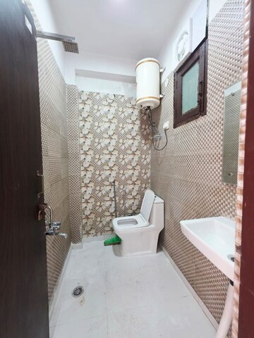 Bathroom in 2 BHK Builder Floor at Saket – for Rent