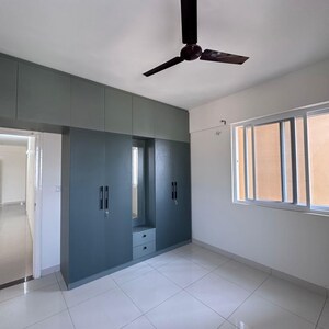 Room in 2 BHK Apartment at Salarpuria Sattva Exotic, Bagalur rd – for Rent