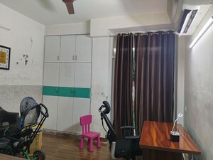 Master Bedroom in 3 BHK Builder Floor at SS Almeria, Sector 84 – for Rent