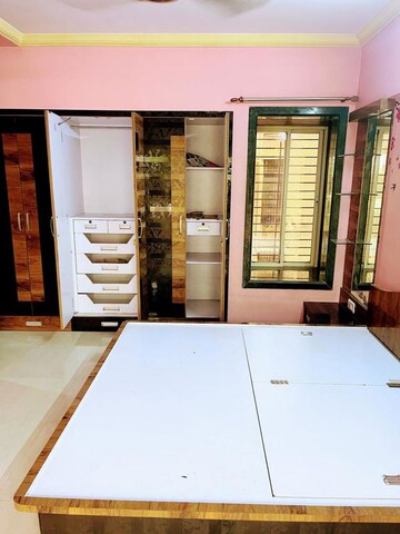 Room in 2 BHK Apartment at Regency Estate, Dombivli East – for Rent