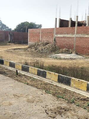 Plot Area in  Plot at Matiyari – for Sale