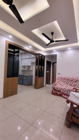 3 BHK Apartment For Rent in Gulshan Bellina, Sector 16 Greater Noida