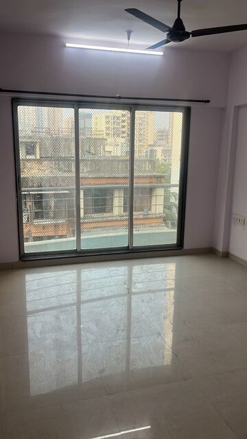 2 BHK Apartment For Rent in Gurukrupa Sunil Apartments, Goregaon West