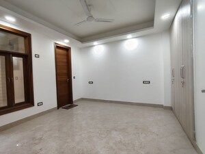 Room in 2 BHK Apartment at Neb Sarai – for Rent