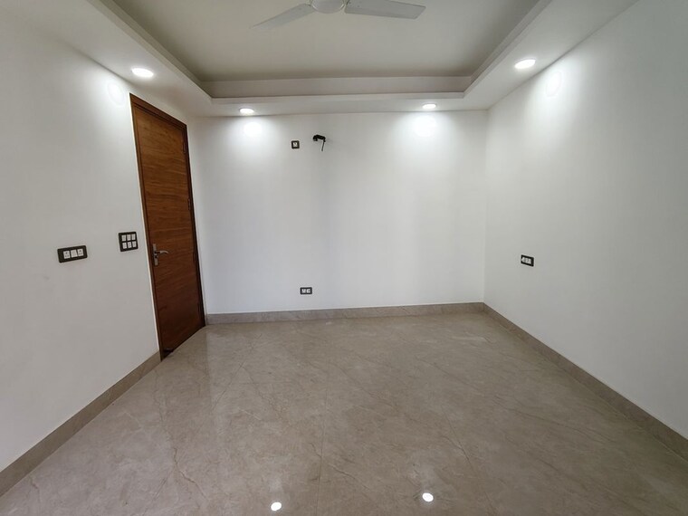 Room, neb sarai 2 Bedroom 1000 Sq.Ft. Apartment In Neb Sarai Delhi 9905982