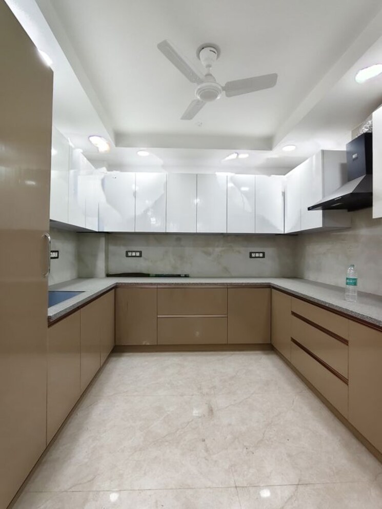 Kitchen, neb sarai 2 Bedroom 1000 Sq.Ft. Apartment In Neb Sarai Delhi 9905982