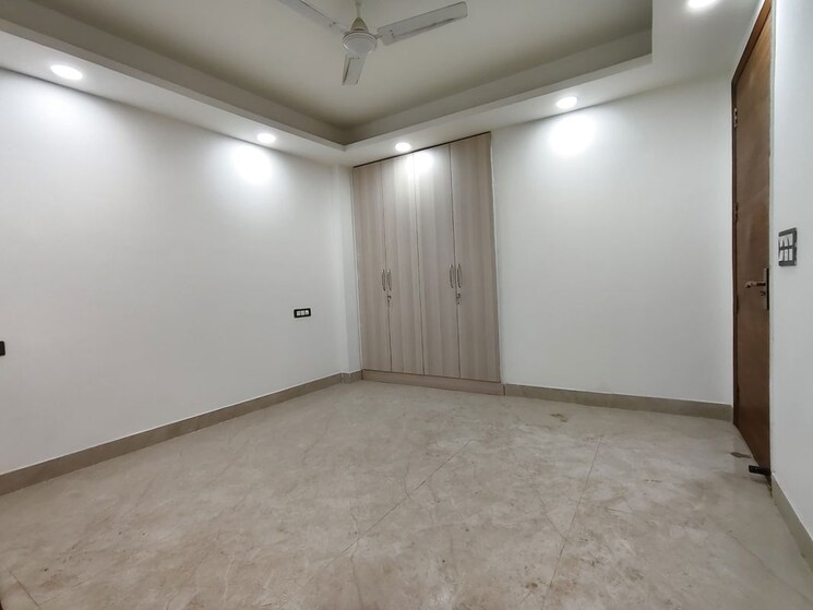 Room, neb sarai 2 Bedroom 1000 Sq.Ft. Apartment In Neb Sarai Delhi 9905982