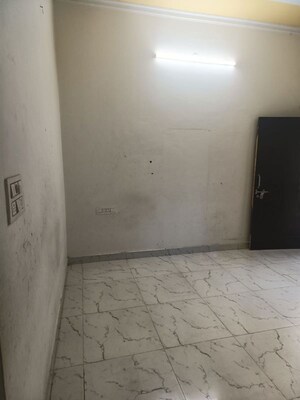 Room in 1 BHK Independent House at Gms Road – for Rent