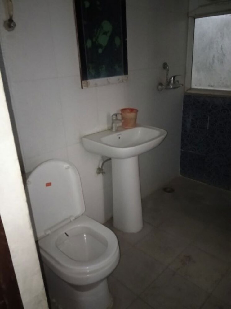 Bathroom, ace-platinum 4 Bedroom 1950 Sq.Ft. Apartment In Zeta I Greater Noida Greater Noida 9905998