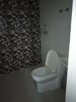 Bathroom in 4 BHK Apartment at ACE Platinum, Zeta I Greater Noida – for Rent