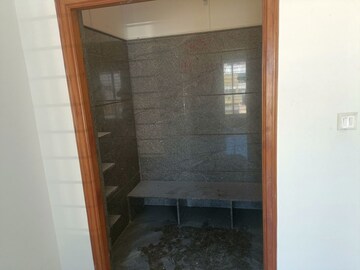 Room in 3.5 BHK Penthouse at Dollars Paradise, Rmv 2nd Stage – for Rent