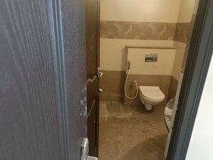 Bathroom in 3.5 BHK Penthouse at Dollars Paradise, Rmv 2nd Stage – for Rent