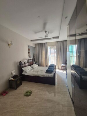 Bedroom in 3 BHK Apartment at Sabari Shobha, Chembur – for Rent