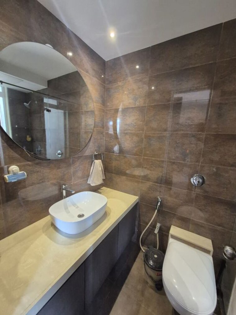 Bathroom, sabari-shobha 3 Bedroom 1450 Sq.Ft. Apartment In Chembur Mumbai 9906010