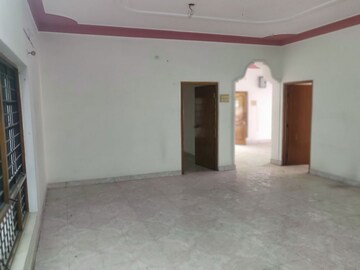 Room in 6 BHK Independent House at Amulya Anand Nagar, Khairatabad – for Sale