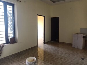 Room in 2 BHK Independent House at Banjarawala – for Rent