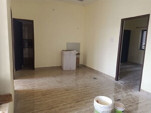 Room in 2 BHK Independent House at Banjarawala – for Rent