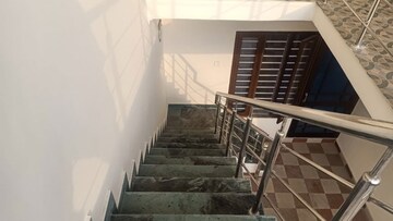 2 BHK Independent House For Rent in Banjarawala