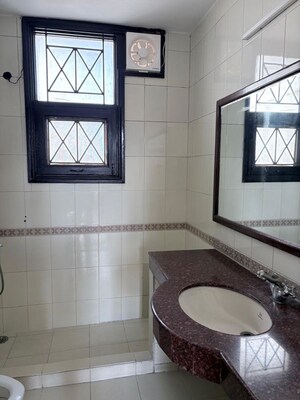 Bathroom in 3 BHK Builder Floor at Dlf Phase I – for Rent
