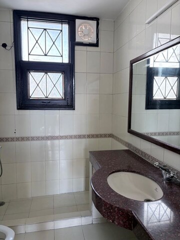 Bathroom in 3 BHK Builder Floor at Dlf Phase I – for Rent