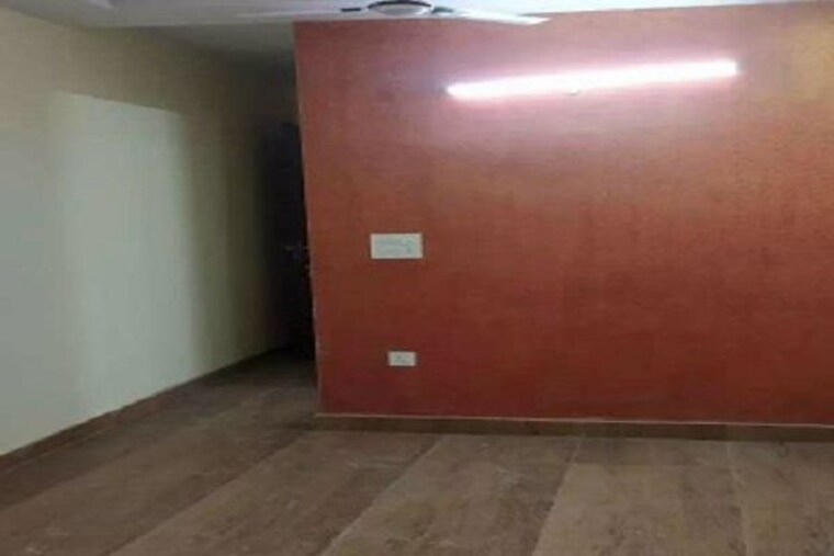 Room, sector 62 2 Bedroom 740 Sq.Ft. Builder Floor In Sector 62 Noida 9906287