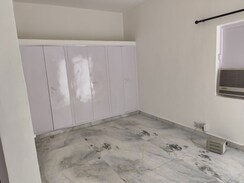 3 BHK + Servant Room Apartment For Rent in Arun Vihar Sector 37