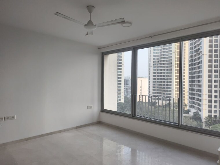 Room, oberoi-realty-esquire 3 Bedroom 1366 Sq.Ft. Apartment In Goregaon East Mumbai 9906330