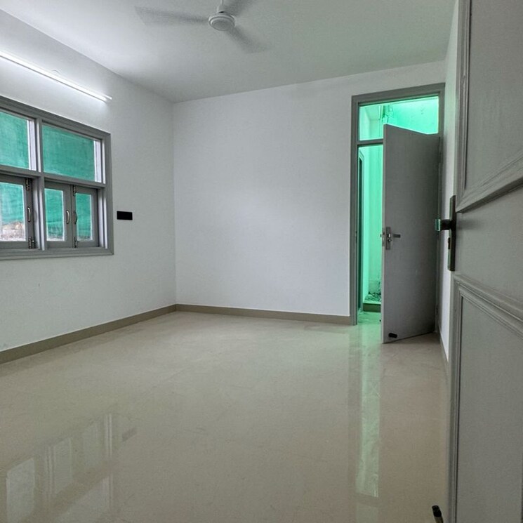 Room, chattarpur 1 Bedroom 550 Sq.Ft. Apartment In Chattarpur Delhi 9906353