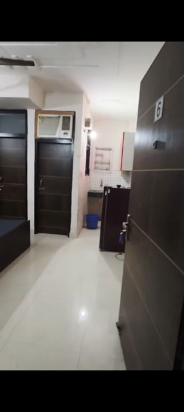 Furnished Amenities in 1 RK Builder Floor at Dlf City Phase 3 – for Rent