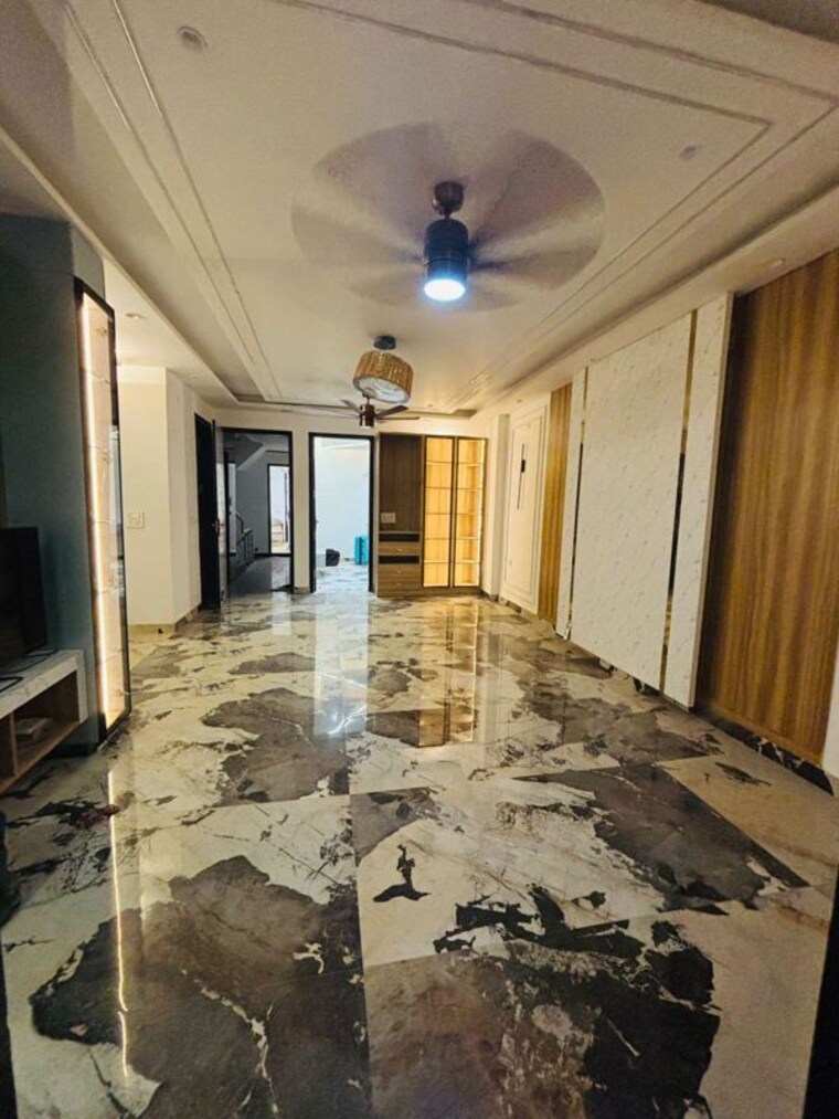 Living Room, dwarka mor 3 Bedroom 1000 Sq.Ft. Builder Floor In Dwarka Mor Delhi 9906475