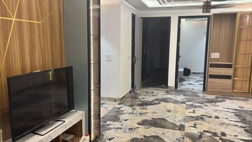 Building Lobby in 3 BHK Builder Floor at Dwarka Mor – for Rent