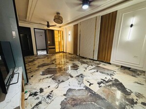 3 BHK Builder Floor For Rent in Dwarka Mor