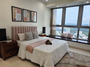 Bedroom in 3 BHK Apartment at Oberoi Exquisite Goregaon, Goregaon East – for Rent