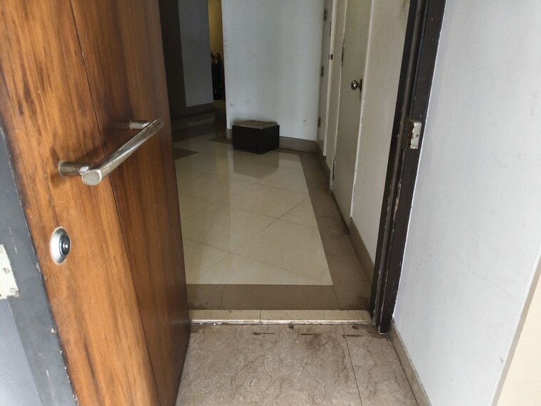 Room, jp-decks 2 Bedroom 845 Sq.Ft. Apartment In Goregaon East Mumbai 9906554