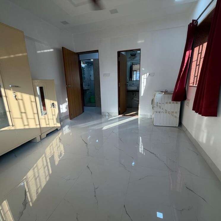 Room, bandra west 2 Bedroom 1000 Sq.Ft. Apartment In Bandra West Mumbai 9906619