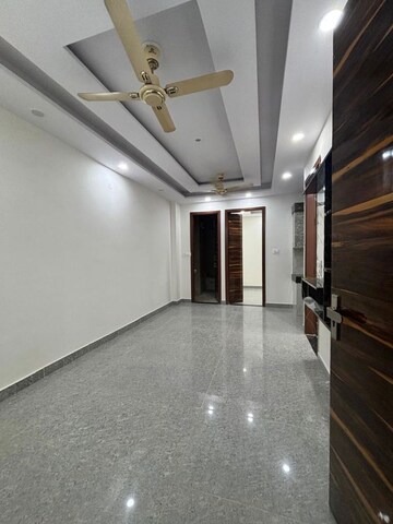 Staircase in 1 BHK Builder Floor at Dwarka Mor – for Rent