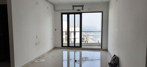 Room in 2 BHK Apartment at Sunteck City Avenue 1, Goregaon West – for Rent