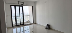 Room in 2 BHK Apartment at Sunteck City Avenue 1, Goregaon West – for Rent