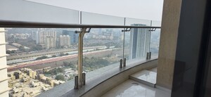 2 BHK Apartment For Rent in Sunteck City Avenue 1, Goregaon West