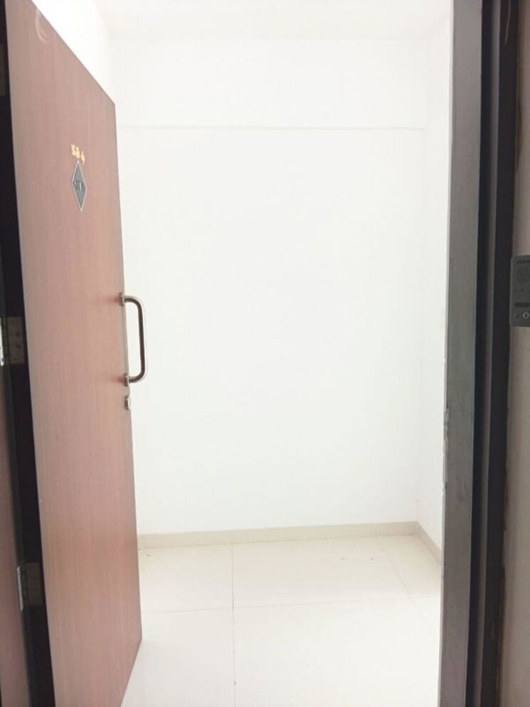 Room, park-express 2.5 Bedroom 1100 Sq.Ft. Apartment In Baner Pune 9906693