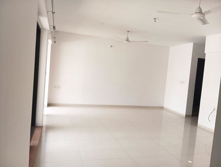 Room, park-express 2.5 Bedroom 1100 Sq.Ft. Apartment In Baner Pune 9906727